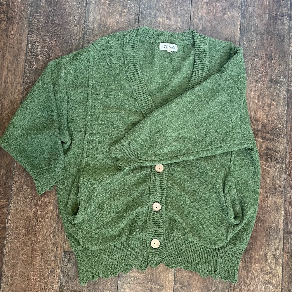 Listicle Cardigan